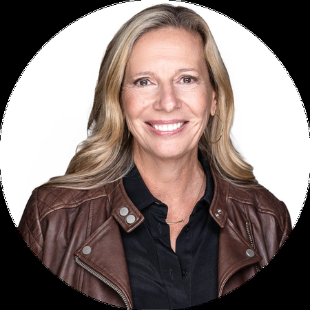 Headshot of Alexandra Gobbi, CMO of Veracode