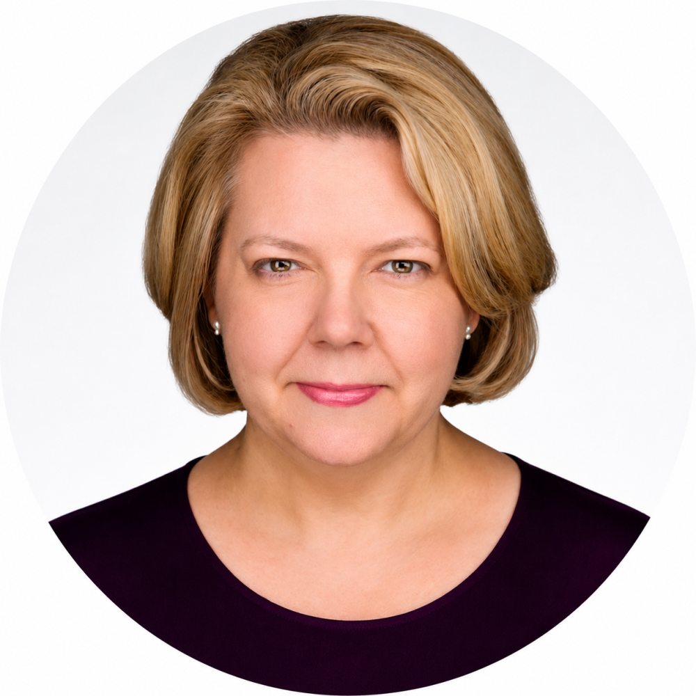 Headshot of Sara Ramlo Larsen, VP of Marketing & Communications at Wolters Kluwer Health
