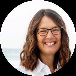 Headshot of Willow Terry, VP of Market, Competitor and Customer Insights at PointClickCare